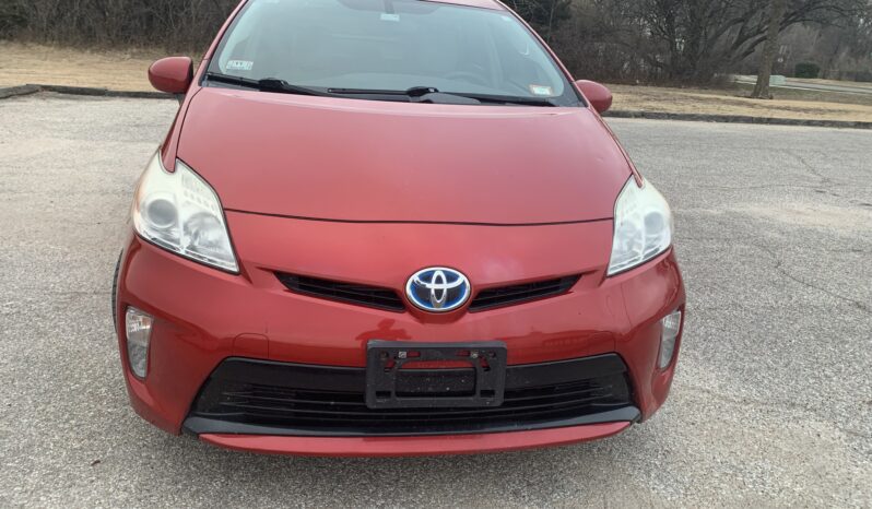 
								Toyota Prius full									