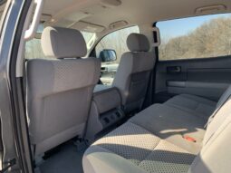 
										2011 Toyota Tundra full									