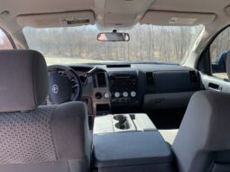 
										2011 Toyota Tundra full									