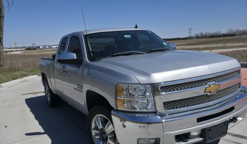 
								2012 Chevy Silverado full									