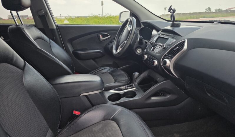 
								2012  Hyundai Tuscan full									