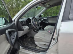 
										Toyato Rav4 2010 full									