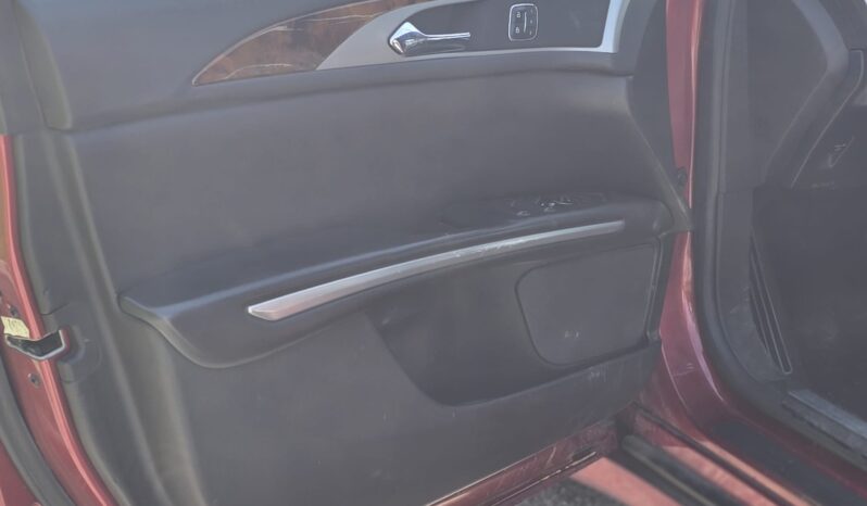 
								2014 Lincoln MKZ full									