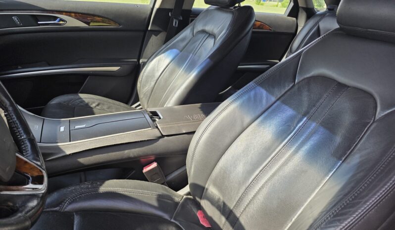 
								2014 Lincoln MKZ full									